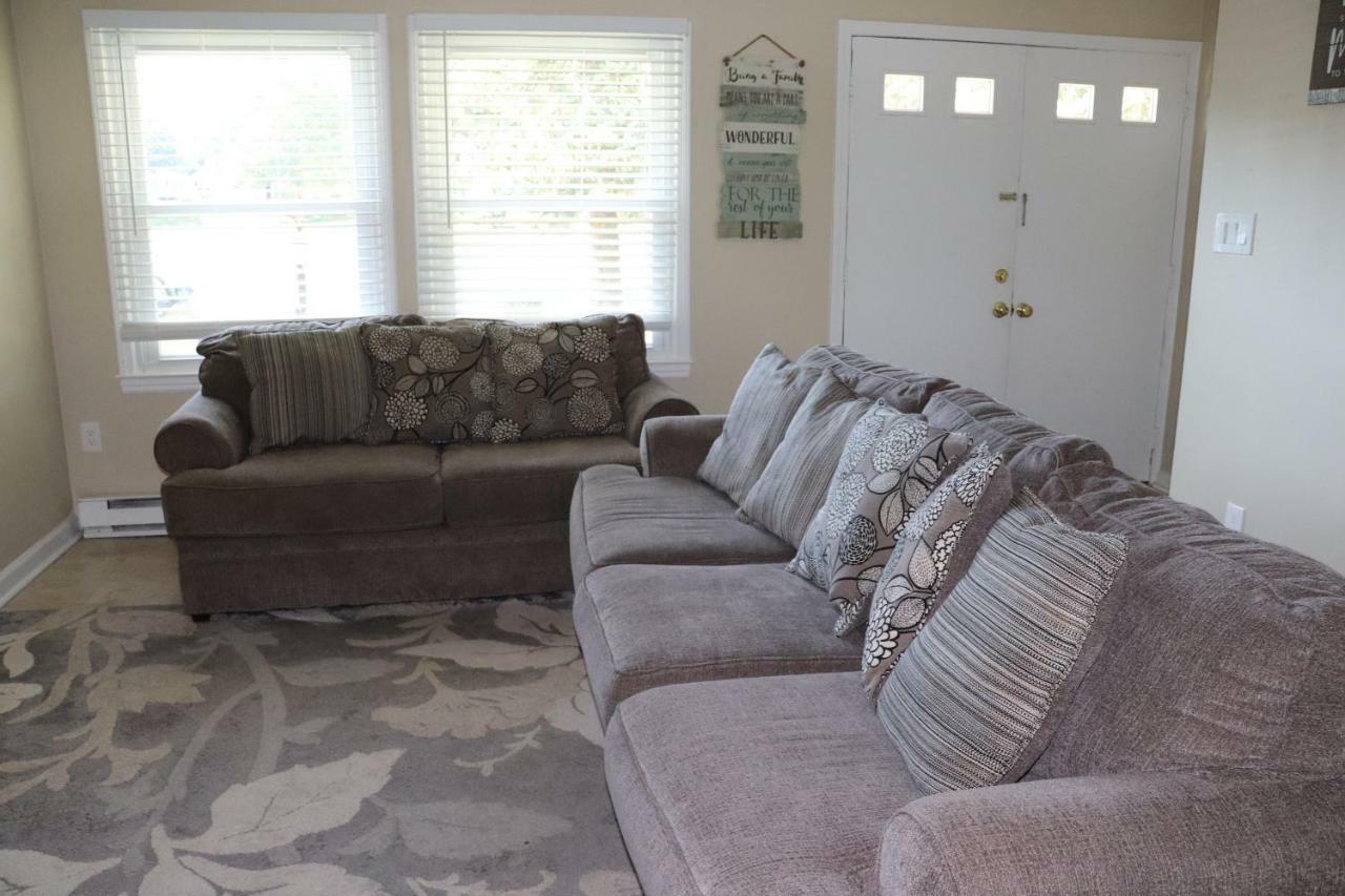 Private Room At Home Near Iad-ستيرلنغ المظهر الخارجي الصورة
