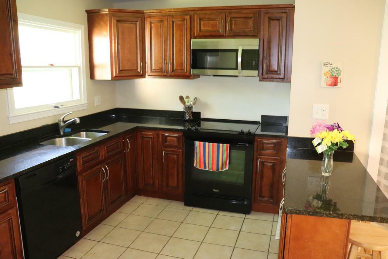 Private Room At Home Near Iad-ستيرلنغ المظهر الخارجي الصورة