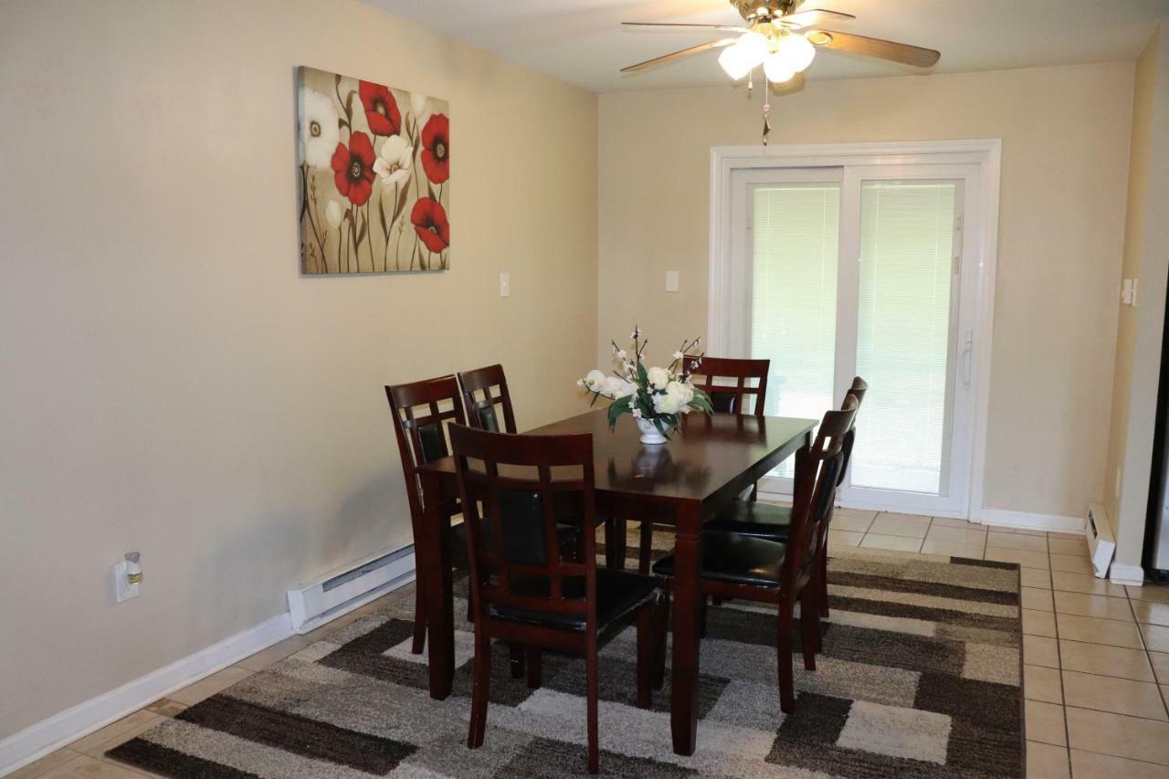 Private Room At Home Near Iad-ستيرلنغ المظهر الخارجي الصورة